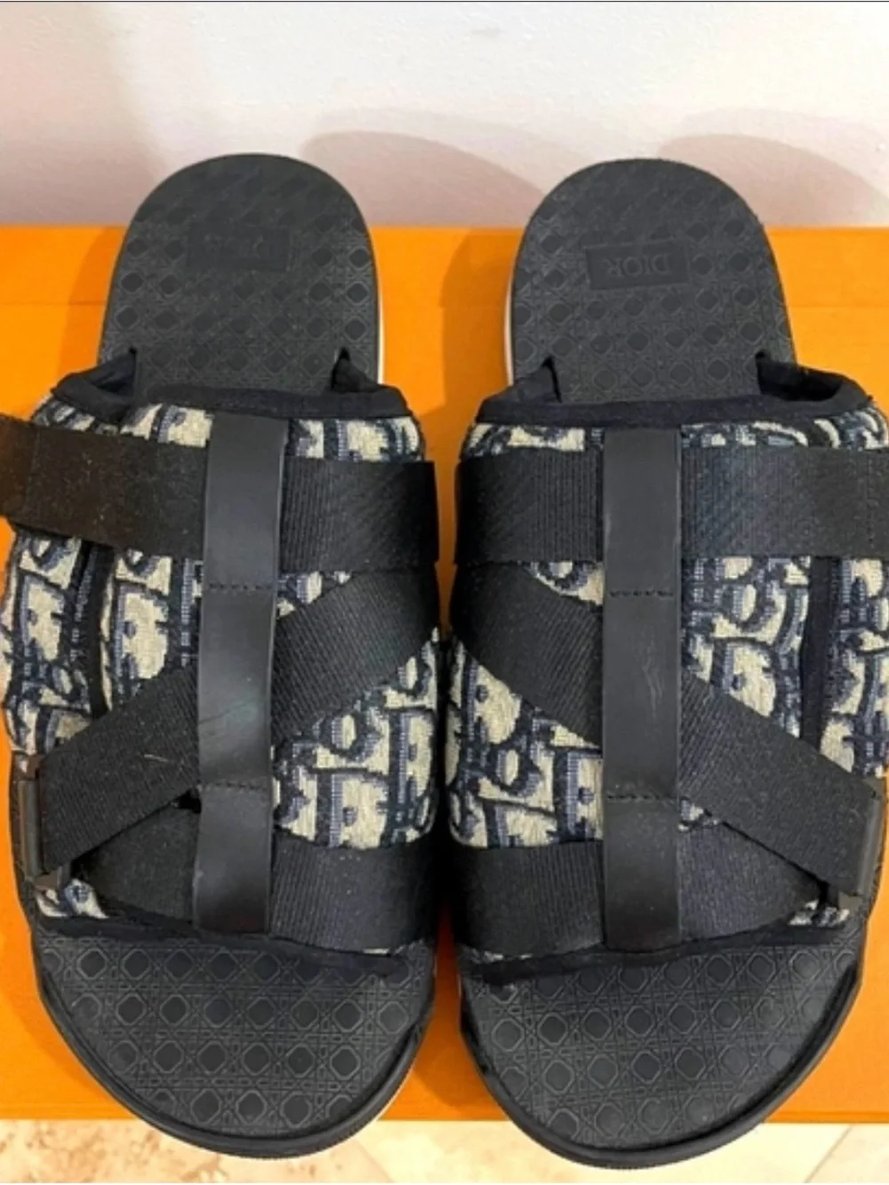 Dior Oplique Slides